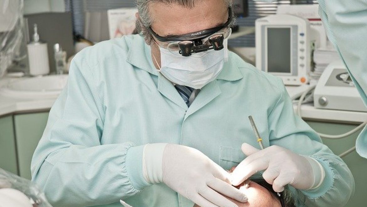 איך לבחור רופא שיניים?
