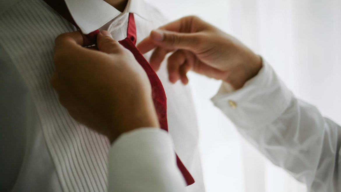 לחתונה שלכם מתלבשים בהתאם: למדו כיצד לבחור חליפות חתן